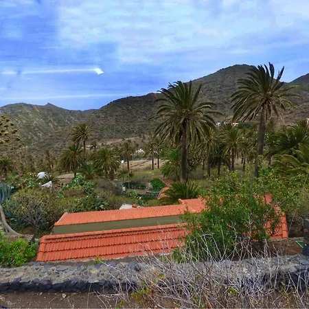 El Pirguan House, Your Oasis In La Gomera *